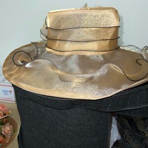 Chic Gold and Black Women's Hat